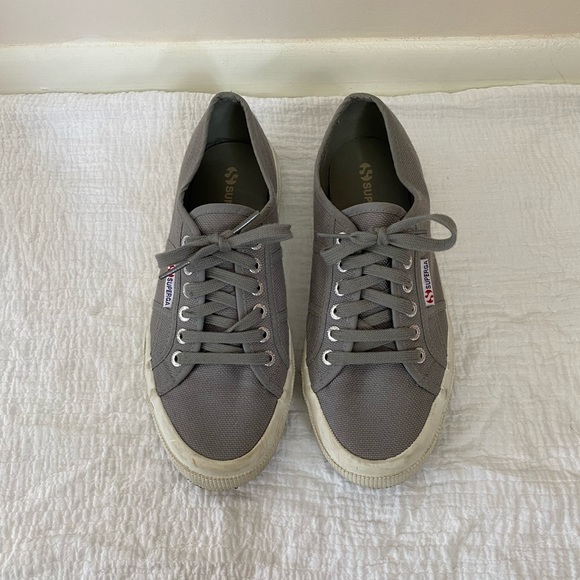 Superga grey sneakers, size 39.5 - GENTLY USED - Picture 2 of 5